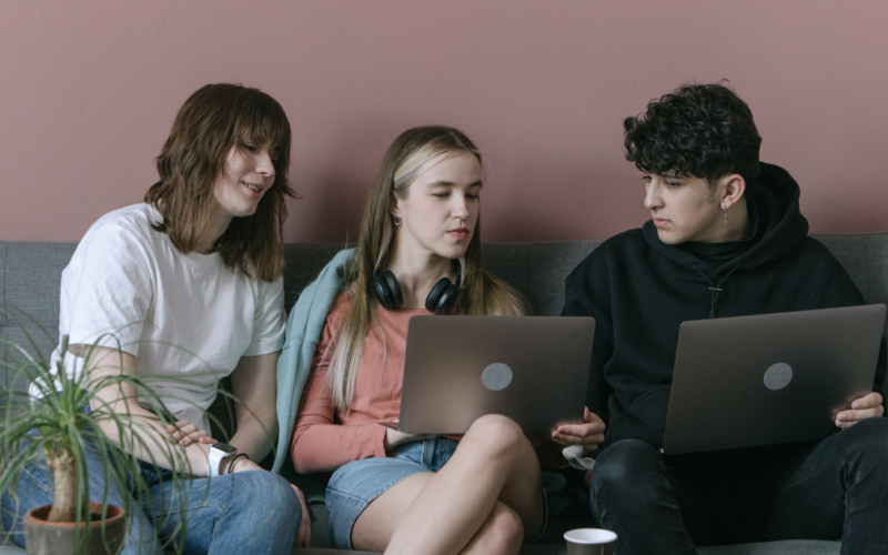 Proceso participativo para la generación de una caja de herramientas con base de gamificación