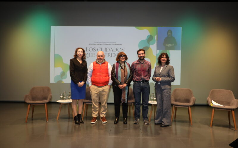 Andaira participa en el congreso “Los cuidados que queremos”